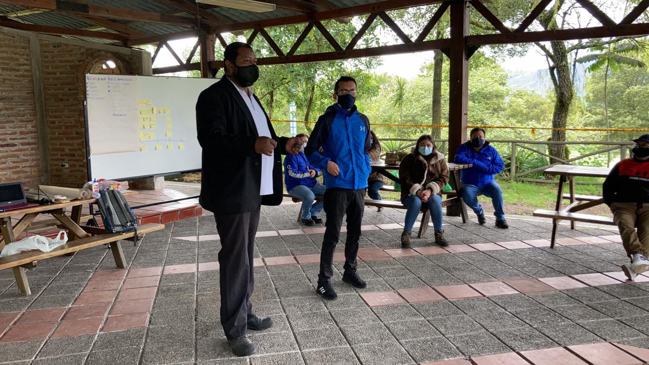 Colaboradores de la Fundación capacitan a guardaparques metropolitanos