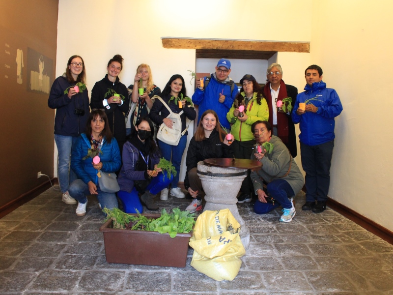 Micro experiencia sensorial: “Mujeres, tierra y autocuidado”.