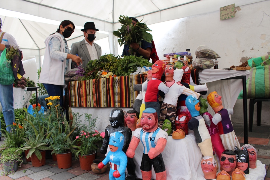Últimos días para participar en el concurso de testamentos “Chao, Chao Año Viejo”