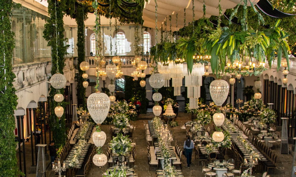 Evento nocturno en el Centro de Arte Contemporáneo Quito